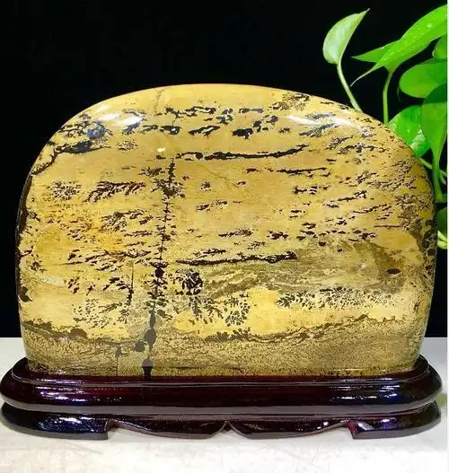 石头是自然界一切朴的依附,又是一切繁的窜托,欣赏天然奇石