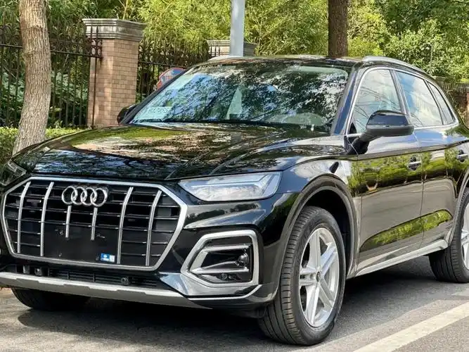 上海2021年9月奥迪奥迪q5l2021款40tfsi时尚致雅型黑色自动档