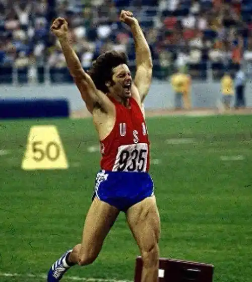 全球最红变性人,曾是奥运冠军的他,经历传奇,一生结过3次婚_凯特琳_生