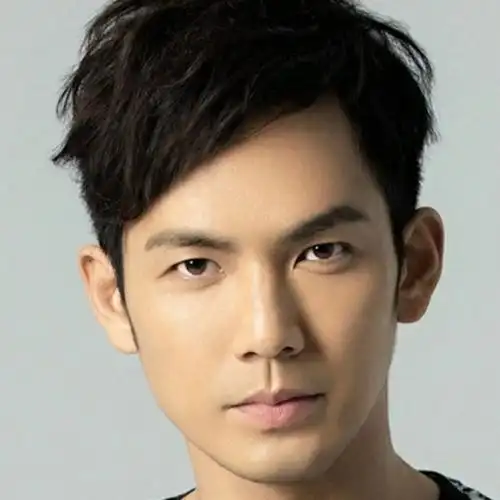 一起老去(钟家版)【原版伴奏】 - 钟小哎(小米) - 唱吧,最时尚的手机k