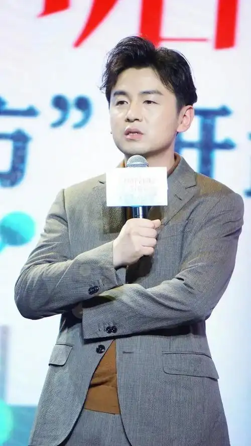 如何评价雷佳音这个演员(著名演员雷佳音)4