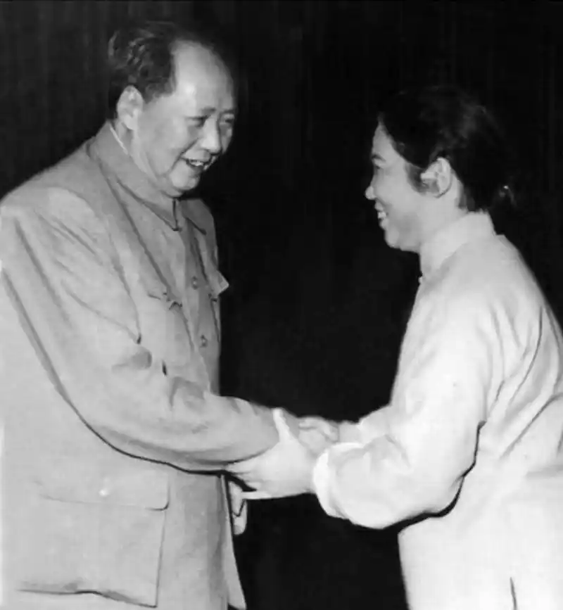 从巩义窑洞走出的人民艺术家常香玉