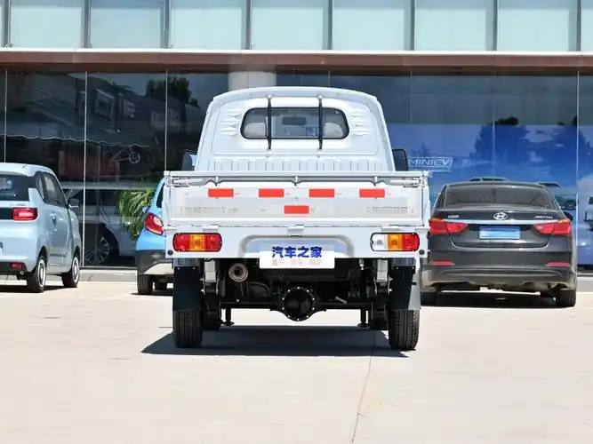 上汽通用五菱 五菱荣光小卡 2022款 1.5l基本型单排加长型l3c