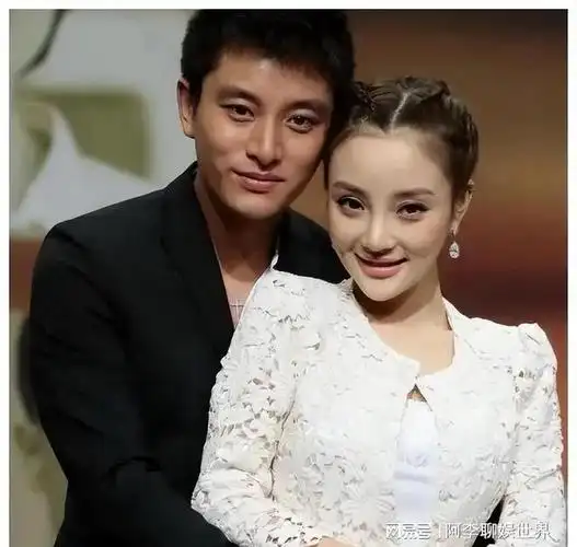 贾乃亮李小璐复婚曝光甜馨遭遇恶评令人震惊