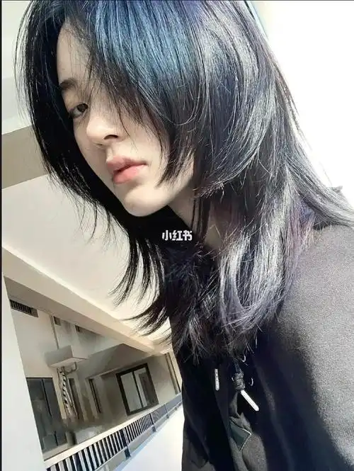 日系中长鲻鱼头高冷随性层次感