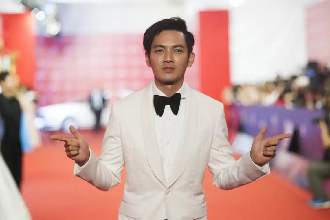 钟汉良背后的女人:谢易烨,不为人知的全能贤内助 钟汉良,娱乐圈的常青