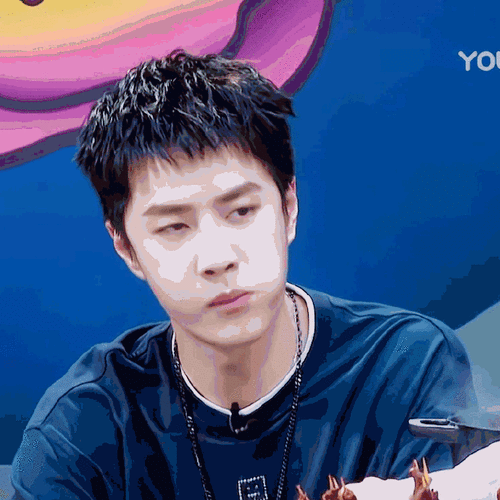 王一博街舞4短发照#一头短发的王一博看起来十分清爽,毛茸茸的栗子头