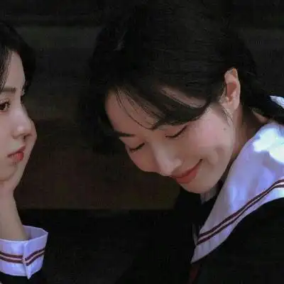 森系温柔女生闺蜜优质头像念七