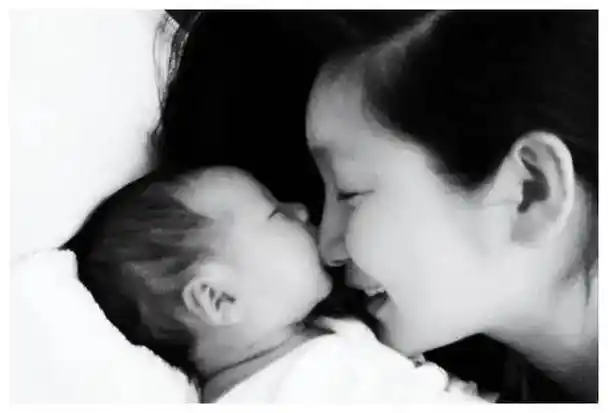 原创37岁秦海璐生下巨婴症儿子婆婆疼孙胜亲妈孩子现状如何