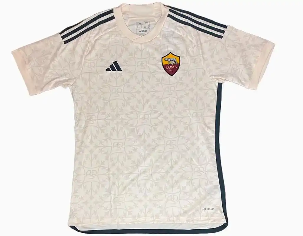罗马新赛季客场球衣实物图 #足球#0202#小红书竞技场#0202