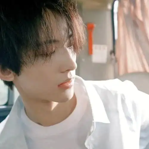 真人男生头像 | 高清男头 | 素质拿图