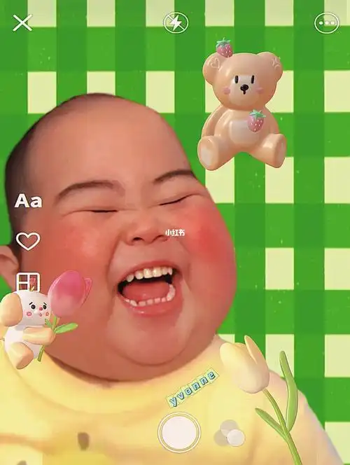 tatan朋友圈背景图可爱萌娃印尼小胖