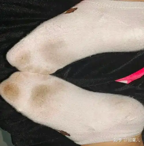 你能忍受你的男神脚臭吗? - 知乎