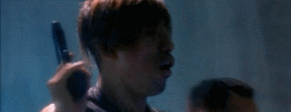 时至今日,张耀扬已经和乌鸦哥捆绑在一起,成为了无数人又爱又恨的反面