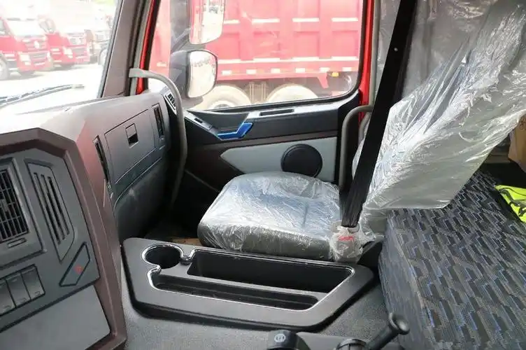 大运n8v重卡 标载型 430马力 6x4 国五牵引车(cgc4250d5ecce)