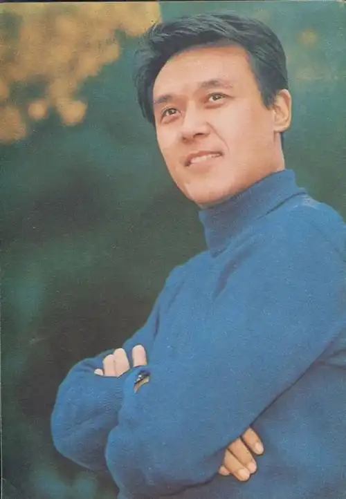 83岁达式常近照曝光!昔日荧幕男神如今竟活成了这样.