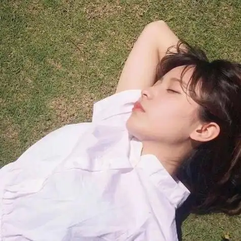 自带仙气真人女生头像集