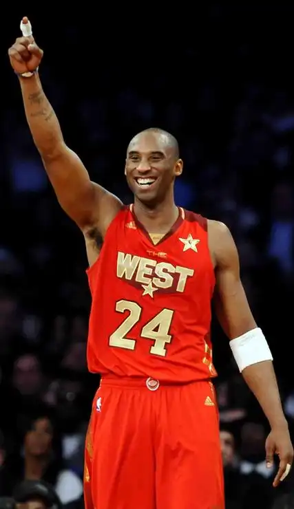 科比布莱恩特超清壁纸霸气侧漏酷炫_明星皮肤_有个性网