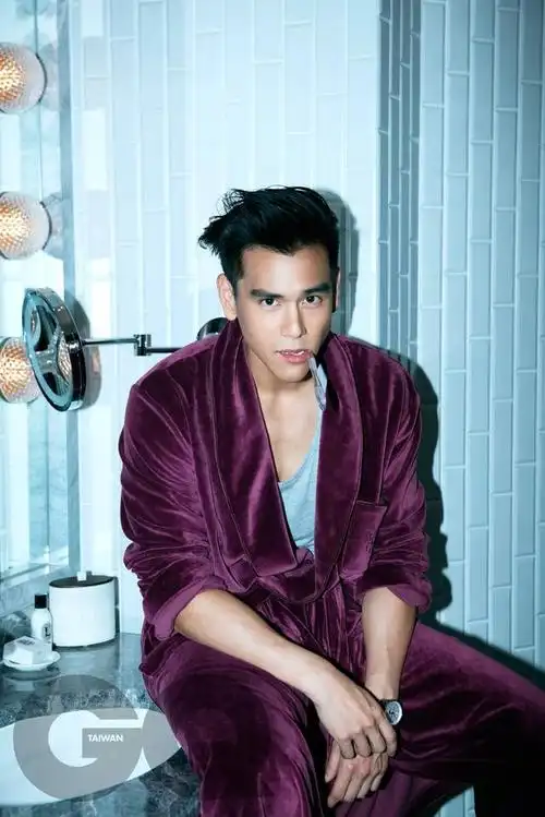 彭于晏年龄和个人资料(35岁彭于晏的人生超励志) - 帮企客