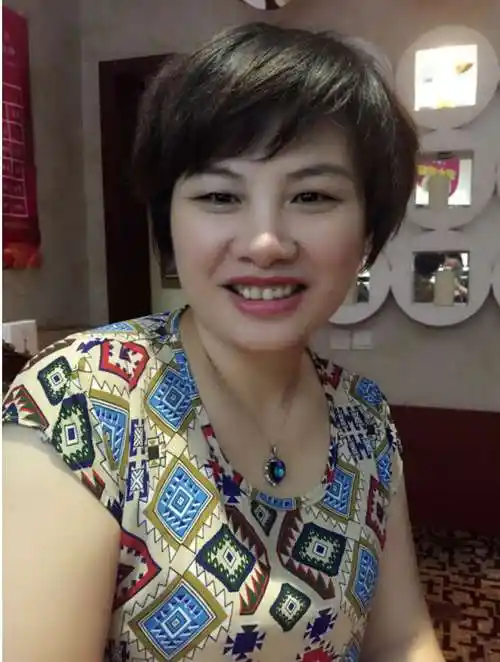 54岁离异女征婚照片(id:434573)_湖南长沙征婚交友_我主良缘网