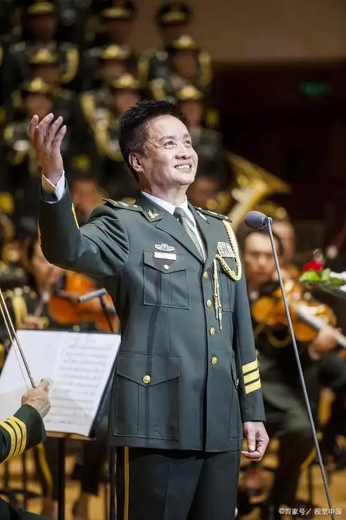 阎维文:音乐与家庭的坚守