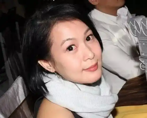 她觉得,钟小江这个男人,也有点神奇.