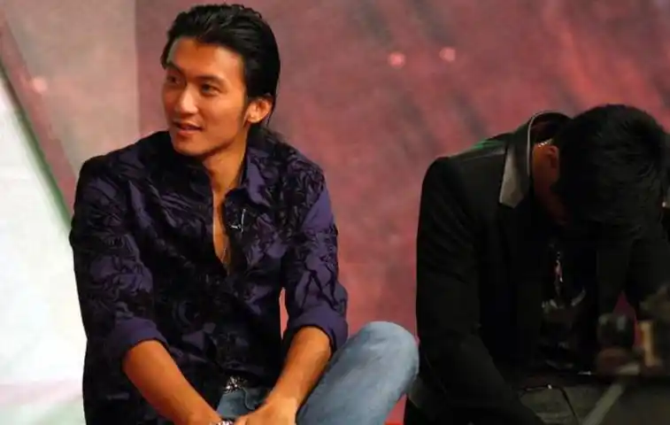 港媒曝谢霆锋与王菲和平分手,将公开和杨幂恋情,谢霆锋出面回应