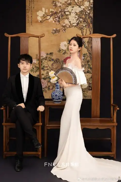 新中式婚纱照##婚纱照客片分享##复古婚纱照##杭州婚纱照风格推荐