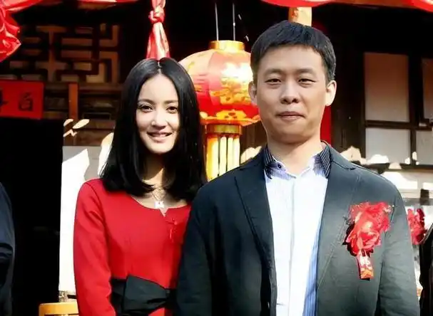 张歆艺被王志飞宠了8年和杨树鹏离婚后嫁给袁弘她凭什么