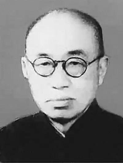 在那批民国时期的教育家里,要论"招人恨"的