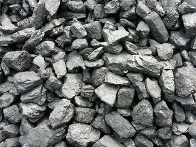 铁矿石是自然界中很常见的高硬度金属矿石,经破碎加工后应用价值很高