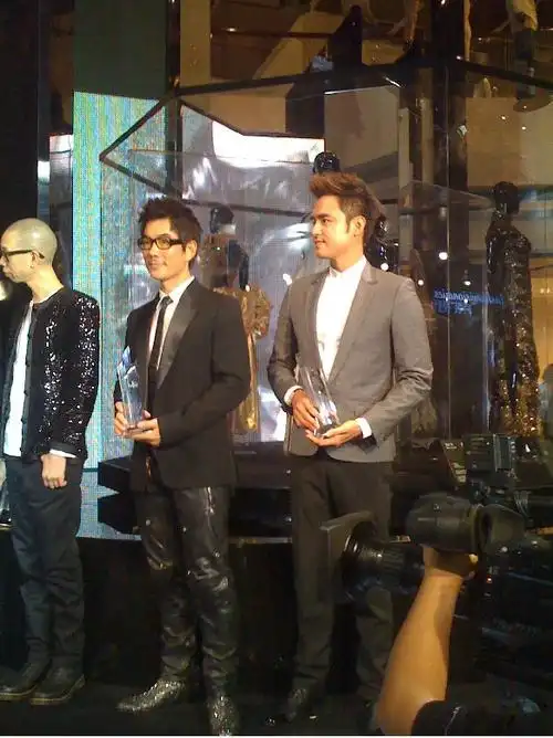 p>任贤齐(richie jen),1966年6月23日出生于中国 a target="_blank"