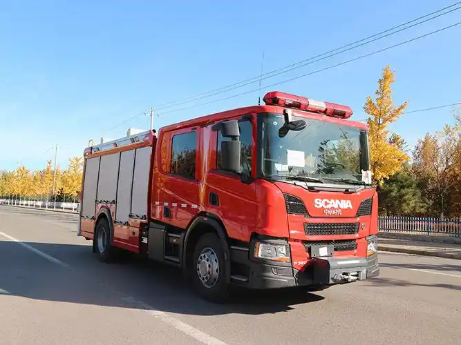 中卓时代牌zxf5170gxfpm40s5泡沫消防车