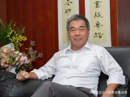 不满自家老板底色被揭寰宇新闻台要告杨世光