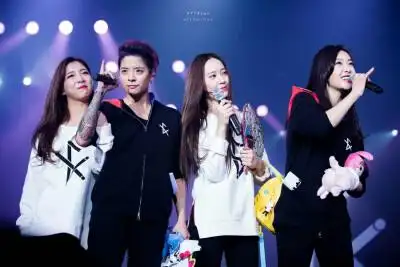 f(x) meu 紫海 相爱吧 我们不哭  br />宋茜 郑秀晶 朴善怜 刘逸云