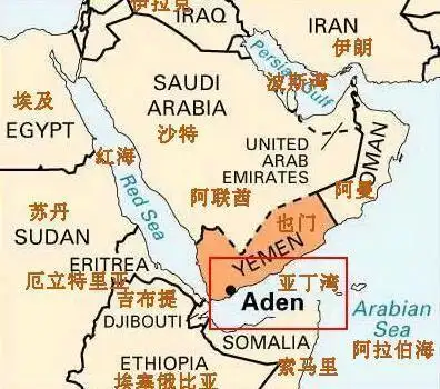 中国船员用水枪,燃烧弹奋战数小时 终逼退海盗_军事_凤凰网