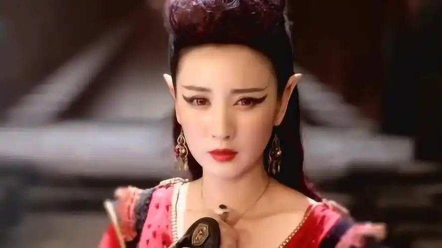 火族公主得知樱空释并非自己的兄弟暗喜不相信樱空释已经死了