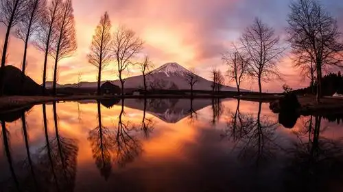 日本富士山壮丽高清桌面壁纸