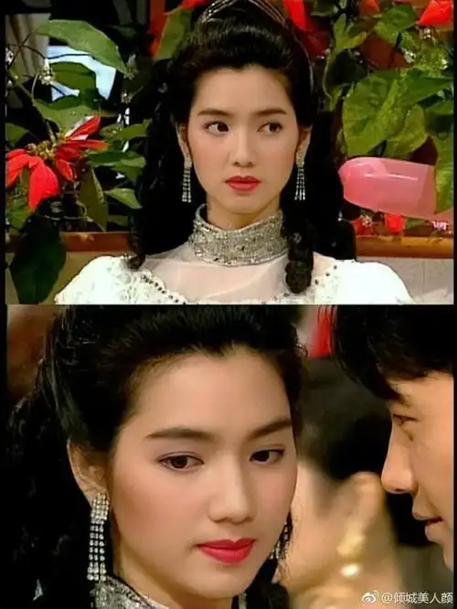 这位香港女神温婉柔情,善解人意,在《原振侠》中展现的淋漓尽致