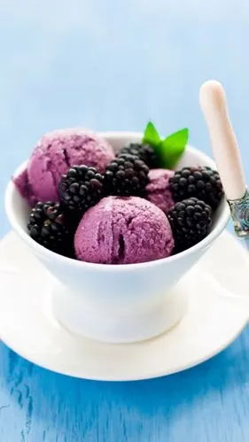 喜欢甜食冰淇淋夏天快乐.高清手机壁纸#壁纸