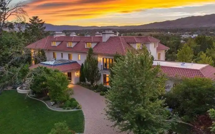 位于内华达州里诺的一座经典欧式豪宅|631 california ave, reno, nv