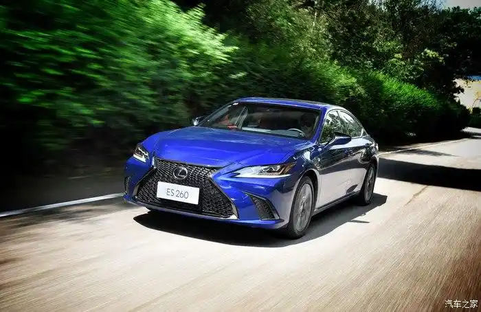 真心喜欢蓝色～真亮～过这次雷克萨斯推出两款耐看～值细细品味颜色