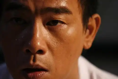 陈小春天生胆小午夜出租车破例撞鬼