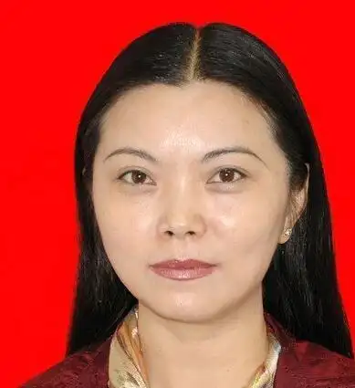 图恒大许家印老婆照片流出许杨为爱相守成恒大人榜样