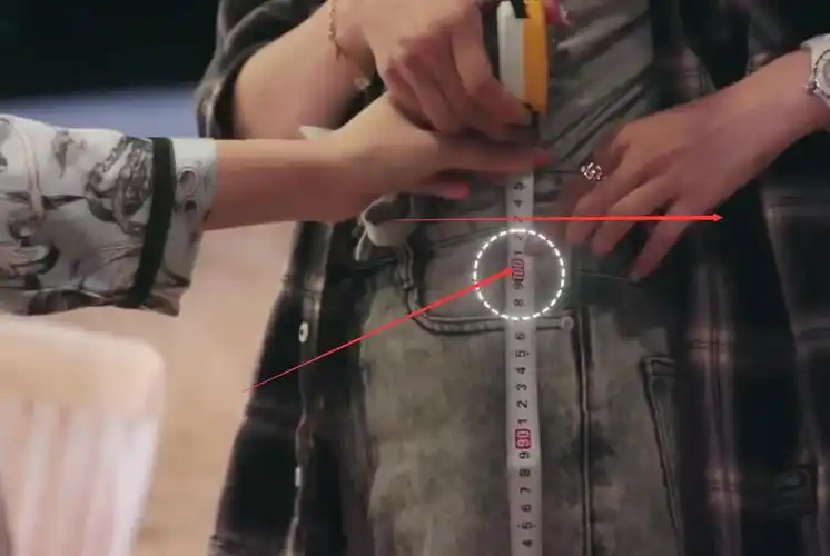 吴宣仪为证明是"腿精",现场测腿长,看清卷尺上的数字,懵了