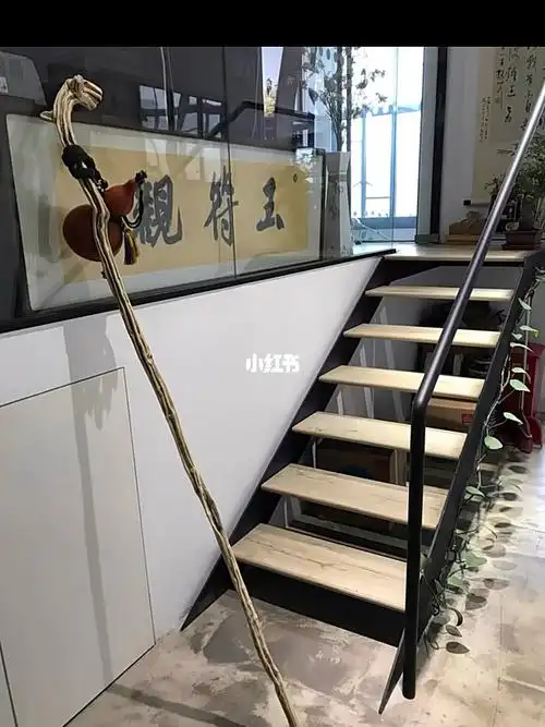 长寿之乡丽水万寿藤杖与灵寿杖齐名神仙老寿星所用的拐杖仙迹恩赐于