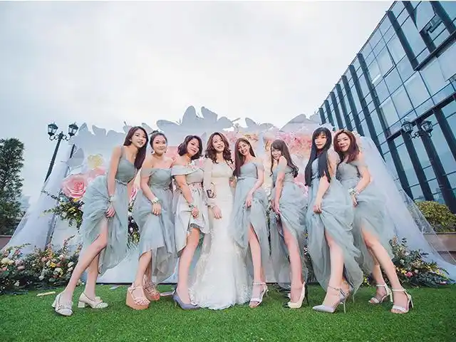 伴郎伴娘出场方式