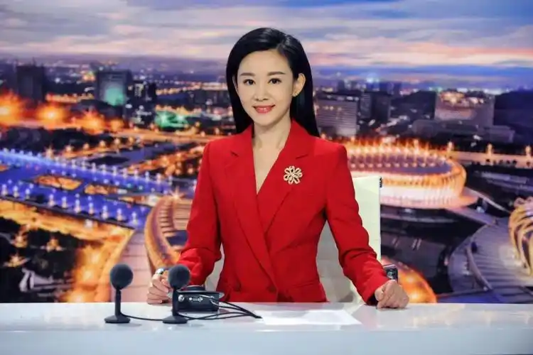 齐鲁频道美女主播们的新春祝福丝毫不是段子搞笑这是电视人的心声我要