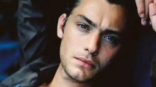 看完这些明星的颜值巅峰 我哭了