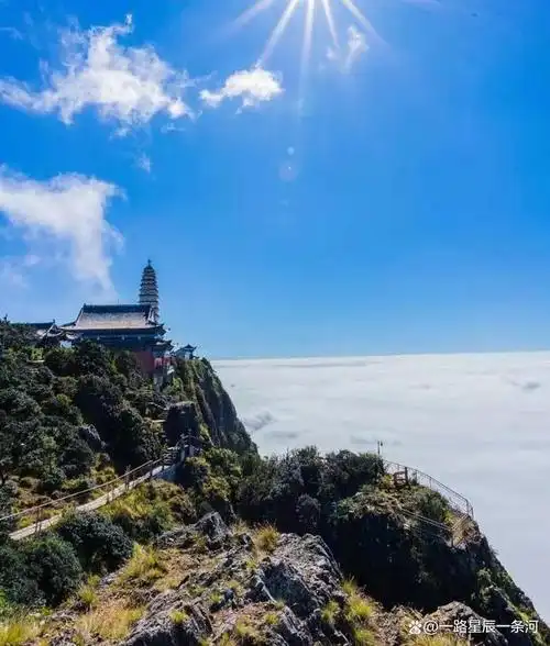 徐霞客背好友遗骨上云南鸡足山安放除夕煮芋头青菜过大年美谈